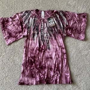 NWT Women’s Fancy T-Shirt - size M